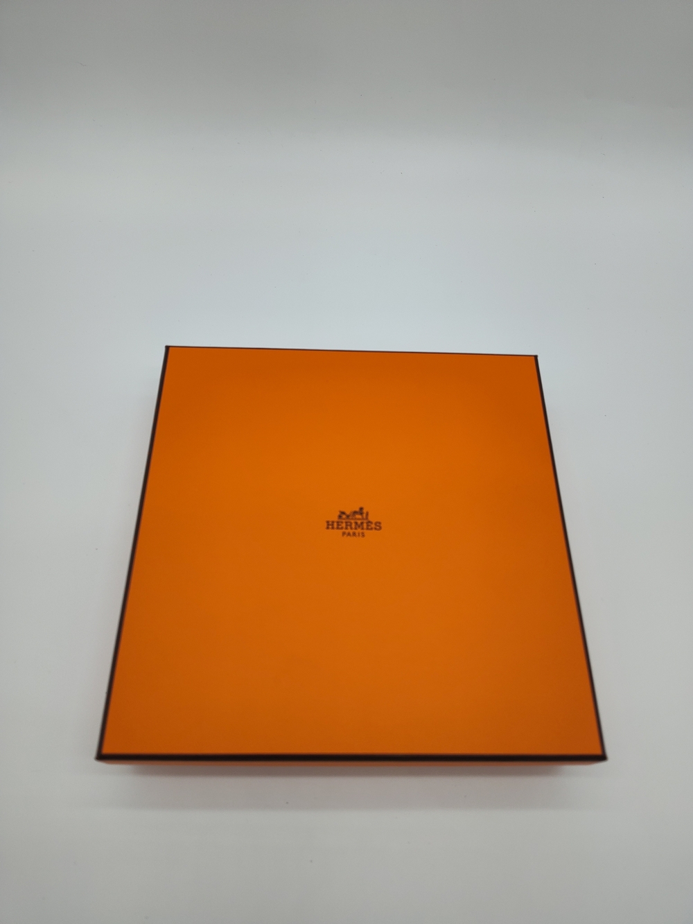 HERMÈS Orange Gift Box with Tissue Luxury Presentation Packaging 8x8 UV Verified - Picture 2 of 7